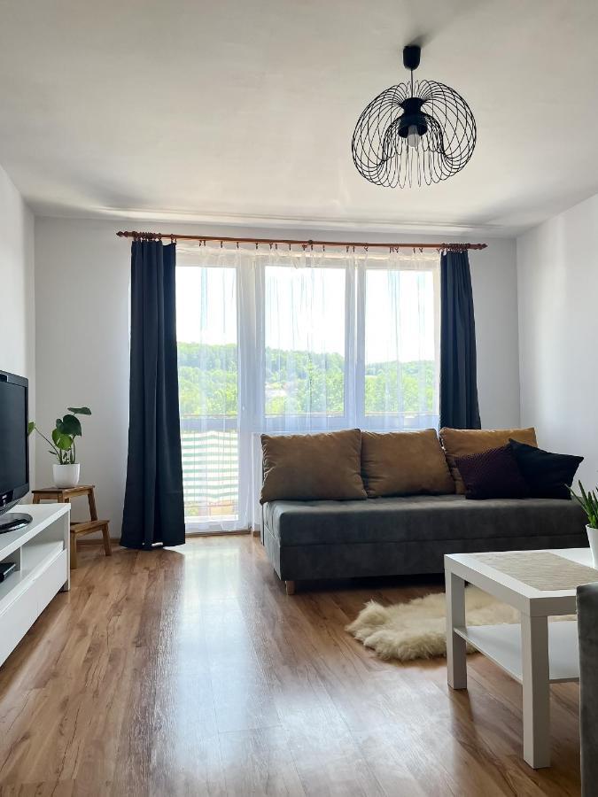 Uroczy Apartament Pod Skarpa Wadowice Buitenkant foto