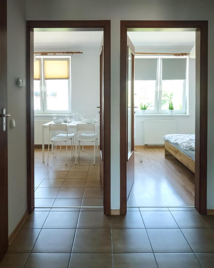 Uroczy Apartament Pod Skarpa Wadowice Buitenkant foto