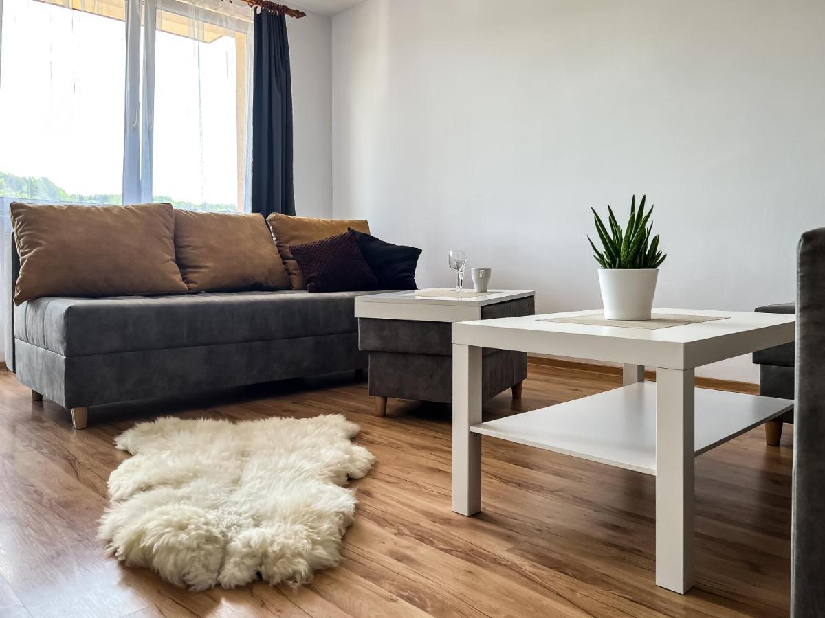 Uroczy Apartament Pod Skarpa Wadowice Buitenkant foto