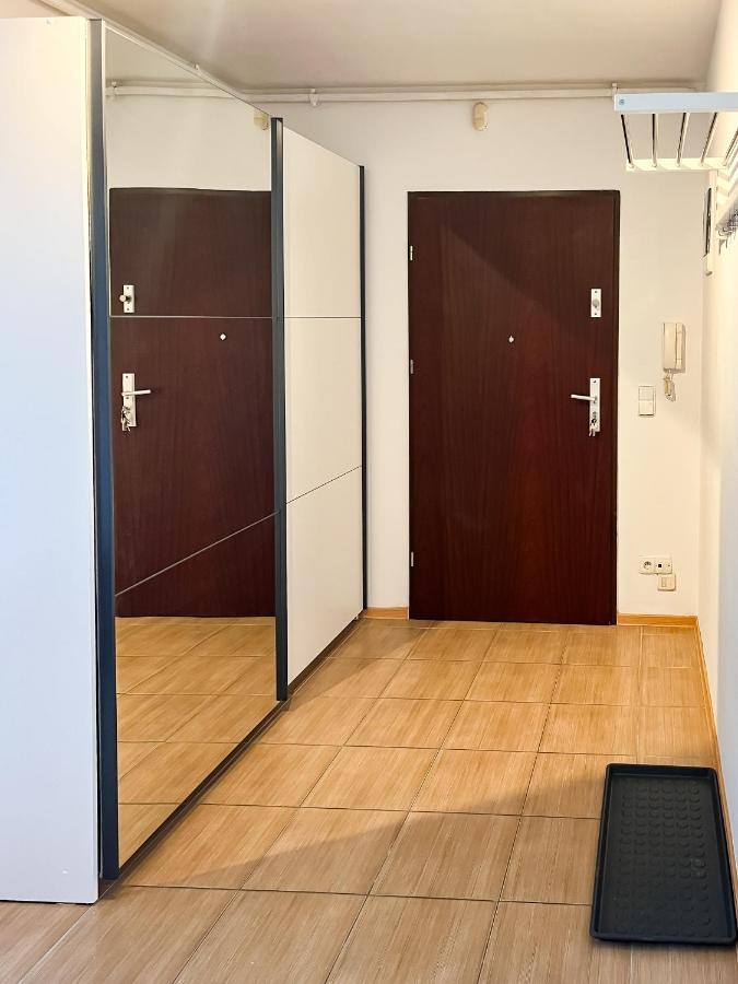 Uroczy Apartament Pod Skarpa Wadowice Buitenkant foto